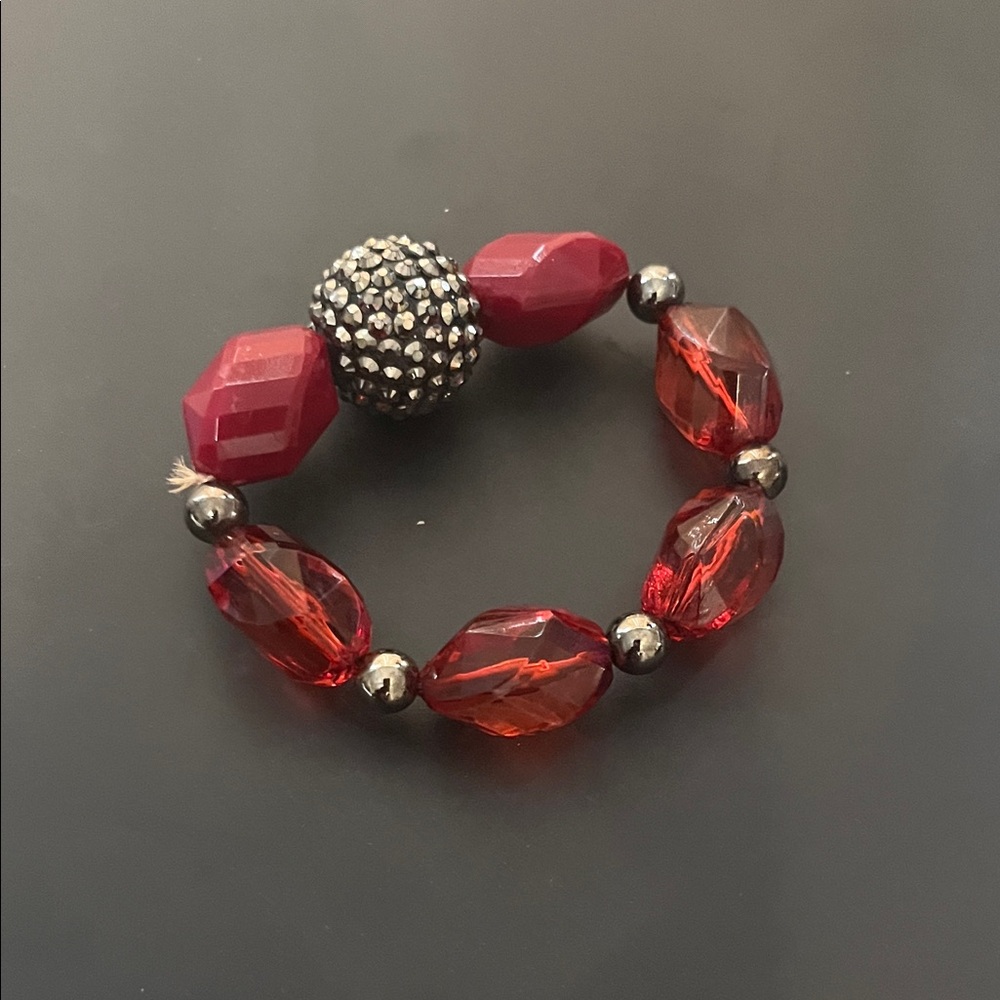 Elegant Red Beaded Bracelet